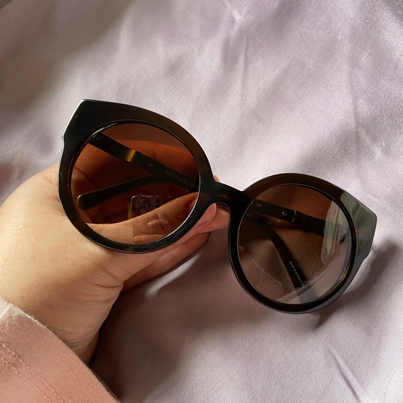Michael Kors Sunglasses NWOT - Picture 1 of 5